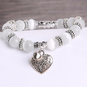 Cat Eye Bead Heart Bracelet